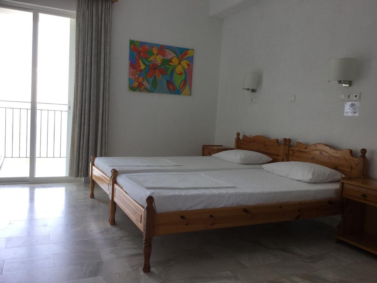 Villa Yiannis (Adults Only) Megali Ammos  Exteriér fotografie